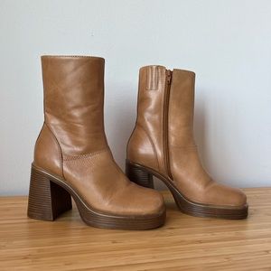 Steve Madden Tan Heeled Boots